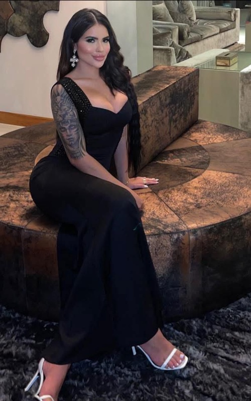 Experience Unforgettable Moments with Phoenix Ash by Your Side